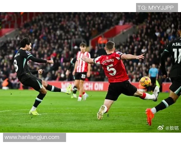 南安普顿主场迎战利物浦双方争夺英超宝贵积分之战