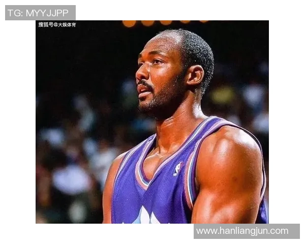 卡尔马龙与奥尼尔的巅峰对决：篮球传奇的力量与技巧之争